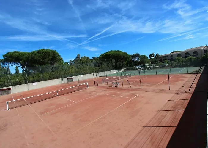 Saint-Tropez Walking Distance, Sea View House